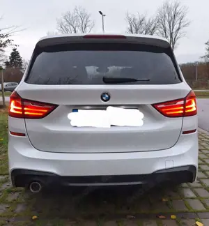 BMW 218 218i Active Tourer Aut. M Sport Bild 2