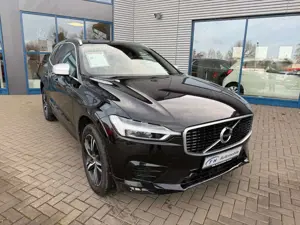 Volvo XC60 R Design 2WD/Head-UP/AHK/Pano/SHZ/H+K