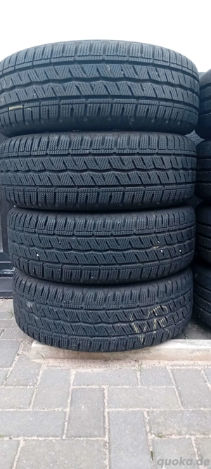 Hankook Winterreifen 215 60 R17 C 107 103 T