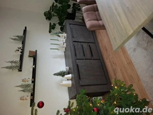 Wohnzimmermöbel, Esstisch mit 6 Stühlen, Wohnlandschaft, Sideboard und TV-Bord aus Echthiz massiv