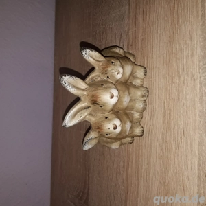 3 sitzende Deko-Osterhasen  hellbraun 