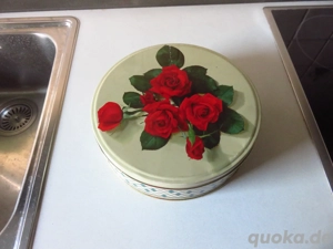 Blechdose, rund mit Rosenmotiv  Bild 2