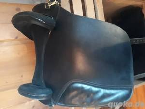 Spanischer Barock Lederbaumsattel in schwarz