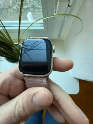 Apple Watch Series 8   rosegold  Smartwatch