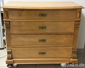 Kommode "Antik-Nachbau" aus Kirchheim unter Teck