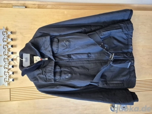 Winterjacke Größe 36 in schwarz