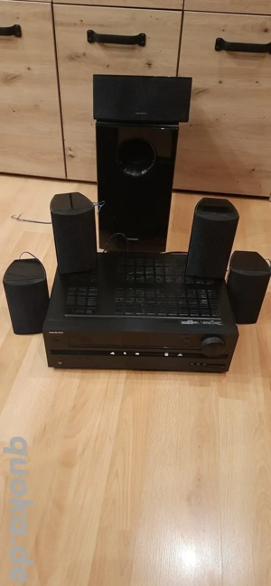 ONKYO AV-Receiver HT-R358 inkl. 5.1-Lautsprechersystem   Receiver defekt