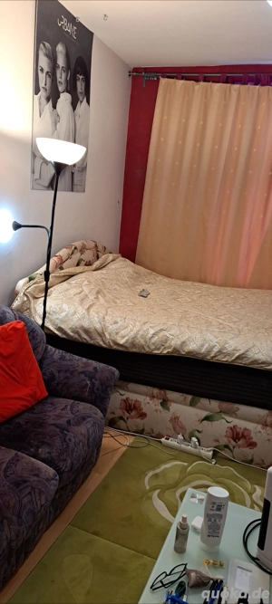 Zimmer ab sofort frei für Eroctic Sachen nur für Frauen 