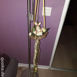 kleiner Dekokranzhänger mit Osterhase 