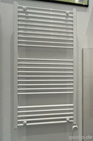 Badheizkörper Handtuchheizkörper Nordholm elektrisch + Heizpatrone