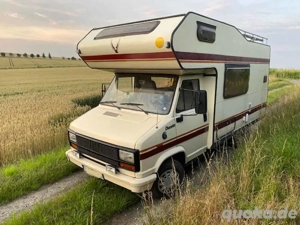 Welcher Lkw, Bus oder Wohnmobilfahrer ist in der Nähe und hat Lust auf einen gepflegten Mann?