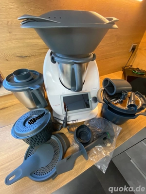 Thermomix TM6 -mit viel Zubehör 