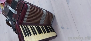 Akkordeon Hohner Tango VC rot 30iger J. Bild 2