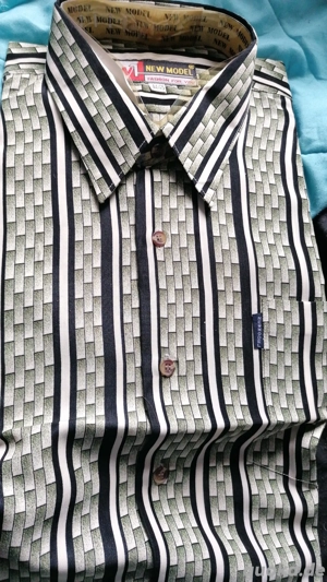 Hemd wurde nie benutzt zu verschenken es steht 44 45