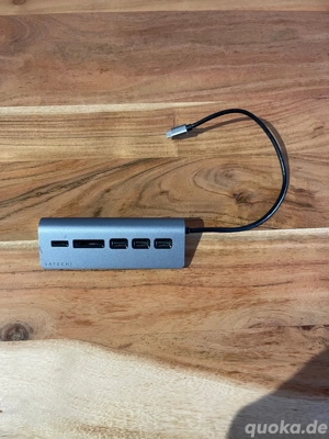 Satechi USB Hub 3 Port mit Kartenleser