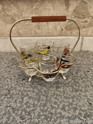 Schnapsgläser Set mit Metallständer Vintage