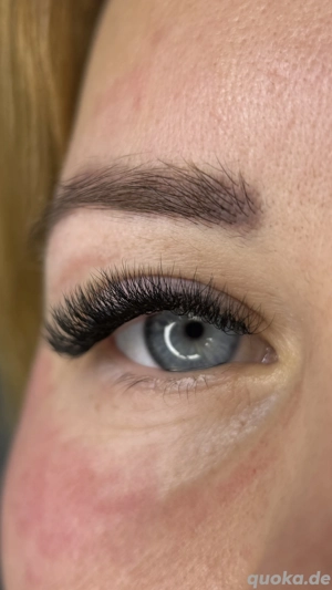 Wimpernverlängerung 