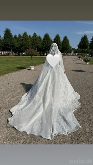 Brautkleid 