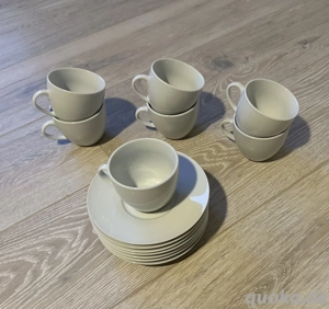 7x Cappuccinotassen mit 7x Untertassen   weißes Porzellan