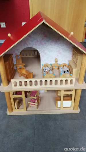 Puppenhaus für Nostalgiker