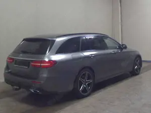 Mercedes-Benz E 300 T de AMG-Line Navi Wides. HuD Burmester Bild 4