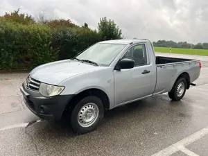 Mitsubishi L200 Pick Up 4x4 Magnum Club Cab