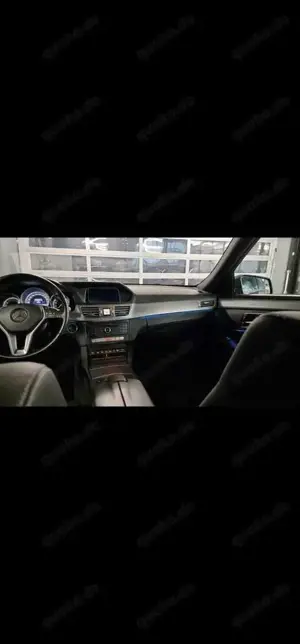Mercedes-Benz E 400 7G-TRONIC Avantgarde Bild 4