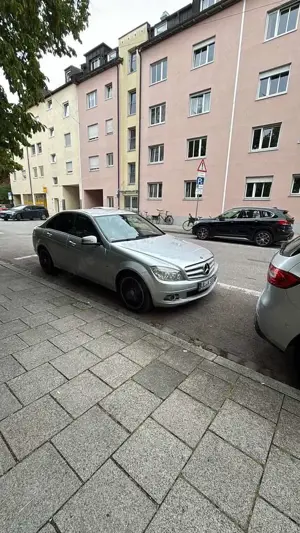 Mercedes-Benz C 220 CDI DPF Automatik BlueEFFICIENCY Avantgarde