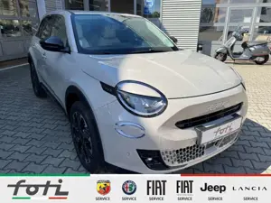 Fiat 600 La Prima 1.2 110 PS Autimatik Leder Navi
