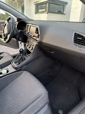 SEAT Leon Leon 2.0 TDI DPF Start