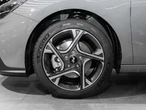 Hyundai i30 N Line Mild-Hybrid 1.5 T-GDI EU6e Bild 4