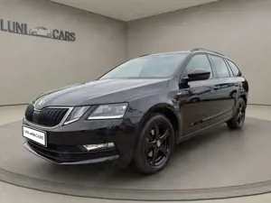 Skoda Octavia Combi Soleil 4x4 LED / AHK / Car-Play