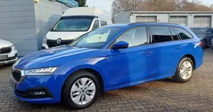 Skoda Octavia Octavia DSG-Klimaaut-Navi-Kamera-4xSH-PDCv+h-Alu