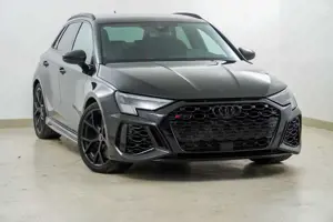Audi RS3 RS 3 Sportback Dyn.Pkt+|Keramik|V-Max|Matrix|BO