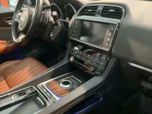 Jaguar F-Pace Bild 4