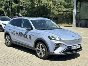 MG Marvel R Marvel R PERFORMANCE*BOSE*PANO*360°*BEL-SITZE* Bild 2