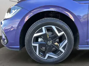 Volkswagen Polo VI 1.0 TSI DSG R-Line ACC RFK NAVI Bild 3