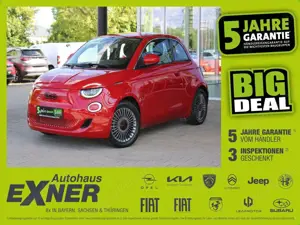 Fiat 500e RED - 42 kWh Navi, Klimaautomatik, DAB, LED