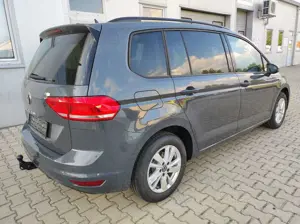Volkswagen Touran 2.0 TDI DSG Comfortline AHK LED Easy Kam Bild 2