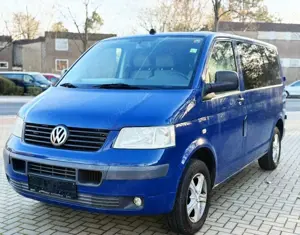 Volkswagen T5 Caravelle T5 2.5TDI Caravelle Klima 9Sitzer WebastoGardine Bild 2