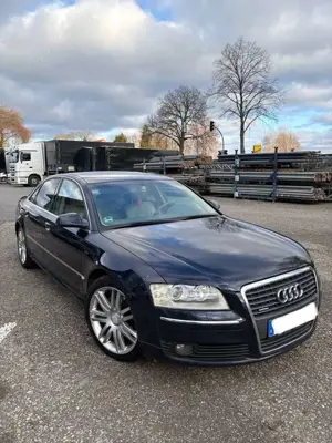 Audi A8 3.0 TDI DPF quattro