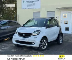 smart forTwo Coupe Passion Klimaaut. Panorama Sitzheizung Temp.