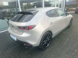 Mazda 3 2.0L e-SKYACTIV G 122ps Homura Bild 4