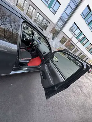 Citroen C1 AIRSCAPE VTi 72 SS URBAN RIDE Bild 4