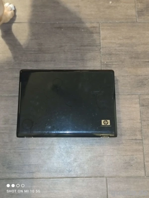 Defekter HP Laptop ohne Festplatte Bild 3