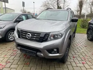 Nissan NP300 N-Guard Double Cab 4x4