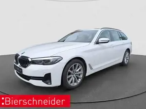 BMW 530 d Touring Autom. AHK NAVI HUD PANO RFK