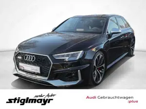 Audi RS4 Avant 2.9 TFSI SPORTABGAS+HeadUp+MATRIX+PANO