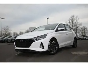 Hyundai i20 T-GDI // Navi // SHz // AppleCP // PDC //