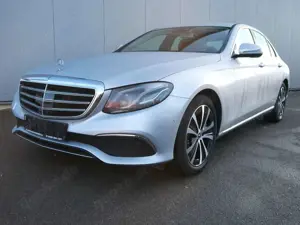 Mercedes-Benz E 400 d 4Matic Lim. Exclusive NAVI/LED/STHZ/360°